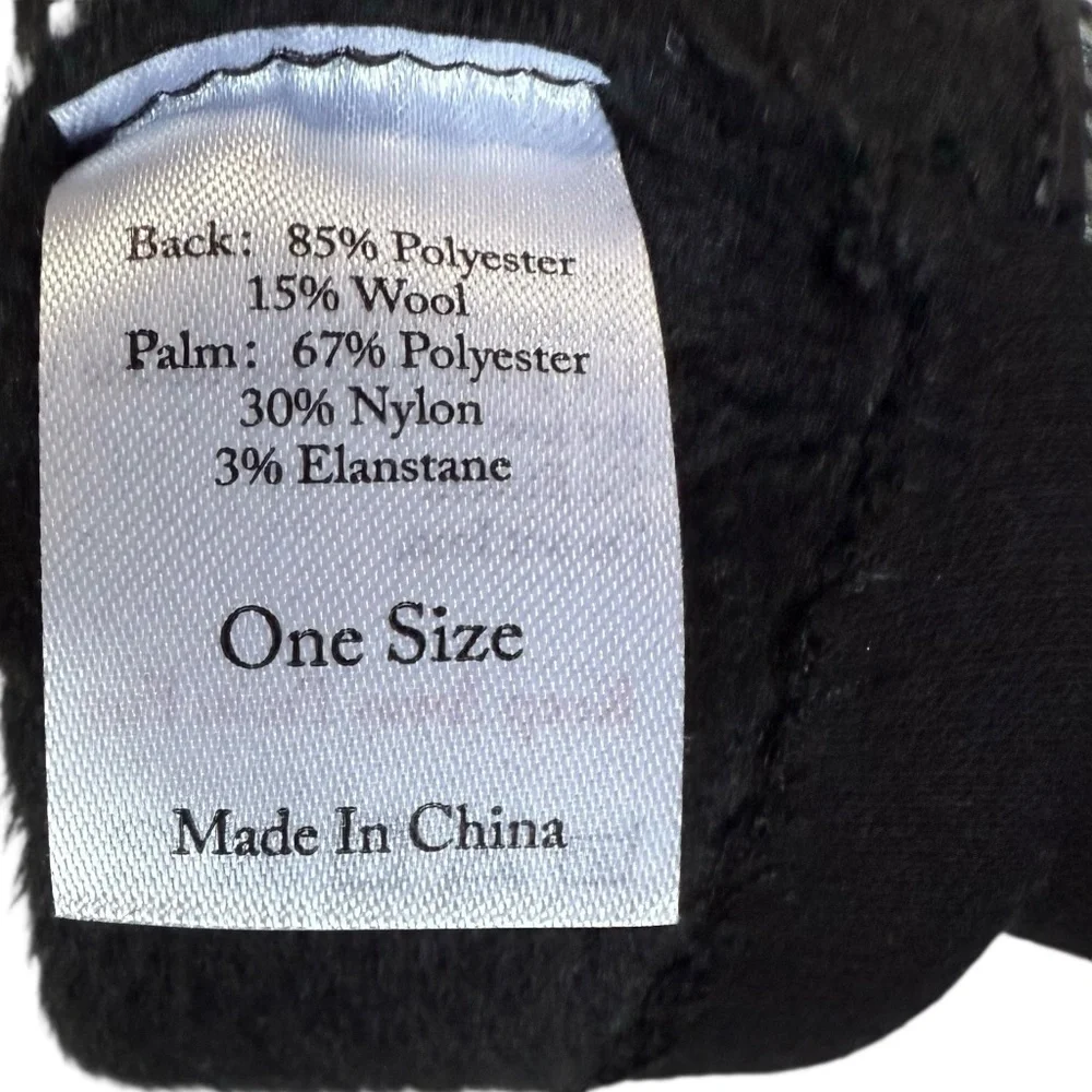 Black and‎ White Check Gloves
